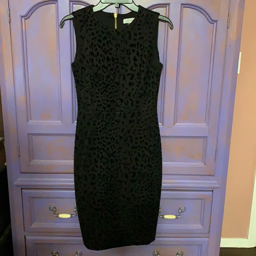 Velvety soft Calvin Klein Professional wear dress. Sz 4.